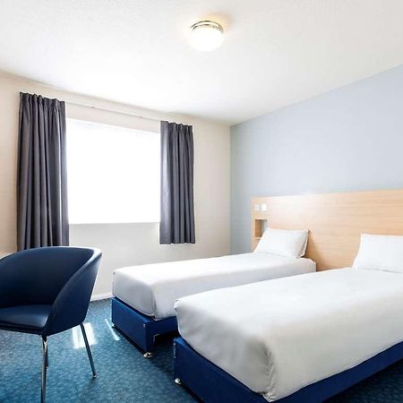 Ibis Budget West Thurrock Grays Номер фото