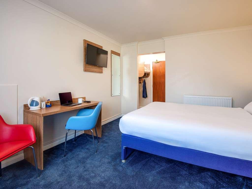 Ibis Budget West Thurrock Grays Номер фото